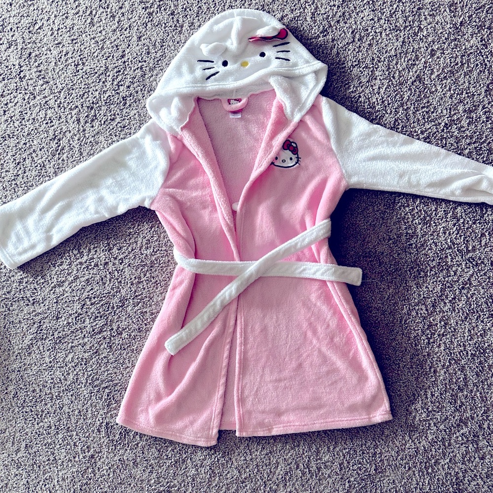 Hello Kitty Bath robe